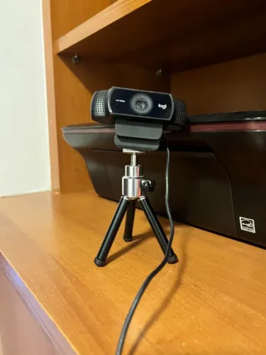 Webcam Full Hd Logitech C922 Pro Stream Microfone Embutido
