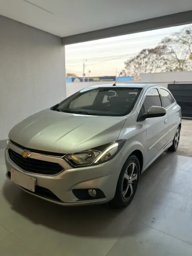 Chevrolet Onix Hatch LTZ 1.4 8V Flex Mec. 4P 2019