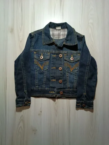 Lotinho jeans Tamanho 04 menina