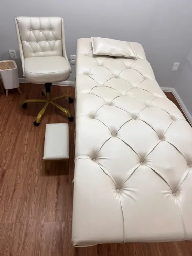 Kit profissional 4 peças na cor perolada