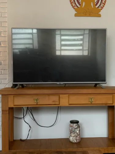 VENDO TELEVISÃO 49 polegadas