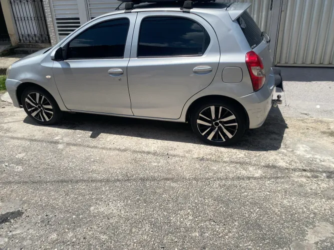 Toyota Etios X 1.3 Flex 16V 5P Mec. 2018