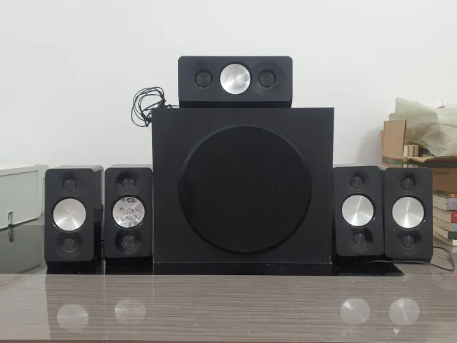 Caixas de som para home theater phillips