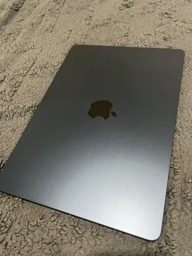 MacBook Air M2 13" - 16GB / 256GB