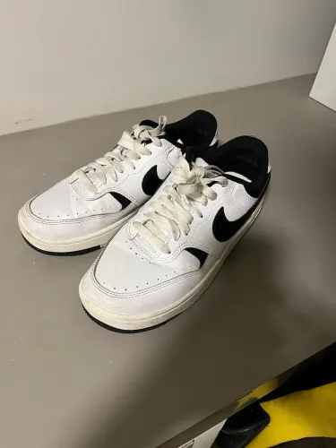 TÊNIS DA NIKE ORIGINAL- POUCO USADO - TAM 37