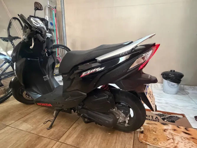 Honda Elite 125 R$11.000,00 2021