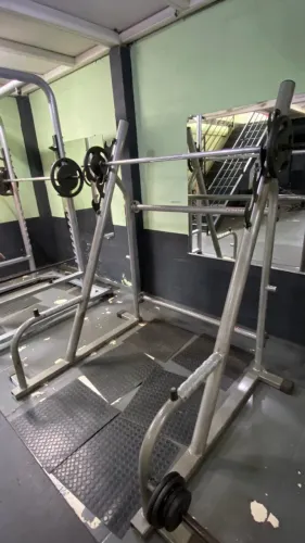 suporte de agachamento livre
