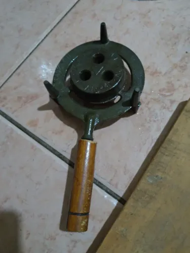 Aquecedor antigo marmita panela fogareiro