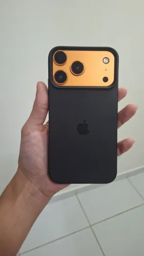 Vendo IPhone Xr 256gb  transformado no 17pro