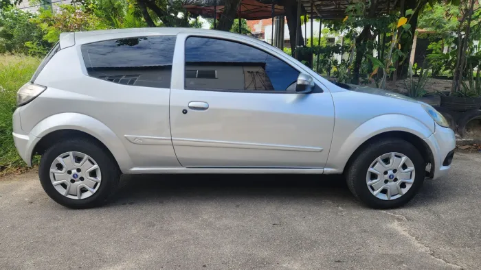 Ford KA 1.0 8v/1.0 8V ST Flex 3P 2012