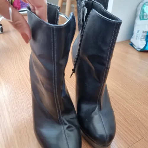Bota meia pata zatta 38 preta novinha 