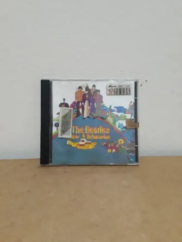 cd the beatles - yellow submarine