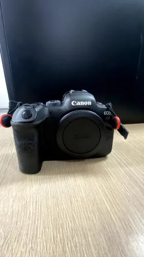 Canon R6