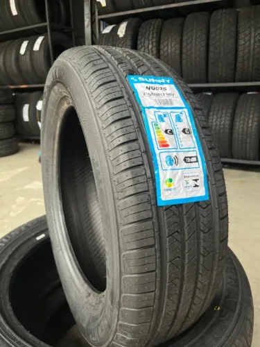 PNEU 215/60/R17 SUNNY