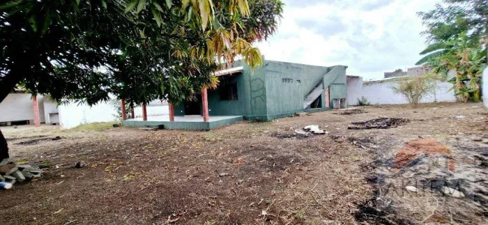 Casa com 680m² de terreno, 2 salas. 2 qtos, terraço,à venda, 170 m² por R$ 330.000 - Frago