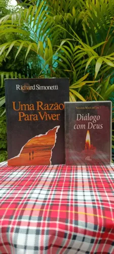 Livros religiosos a partir de R$ 15