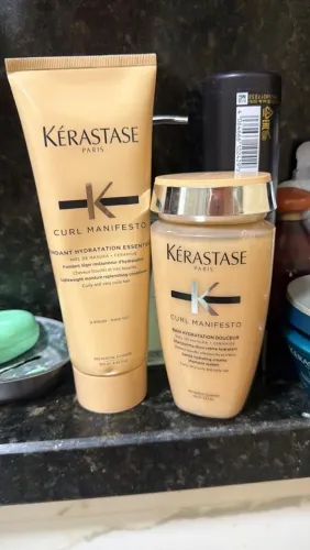 Shampoo e condicionador Kerastase Curl Manifesto