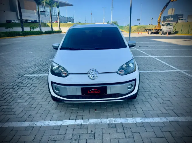 Volkswagen Up! Cross 1.0 T. Flex 12V 5P 2015
