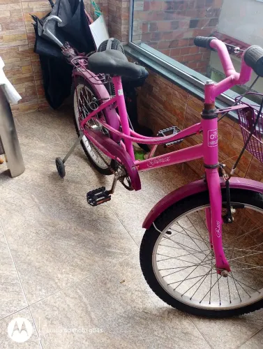 Bicicleta de menina aro 20
