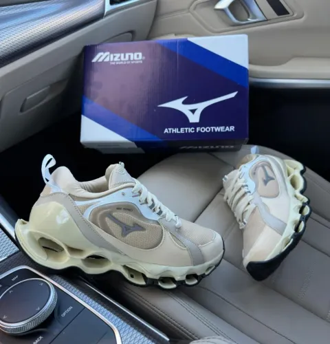 Tênis vários modelos Nike/Mizuno/Adidas/Armani