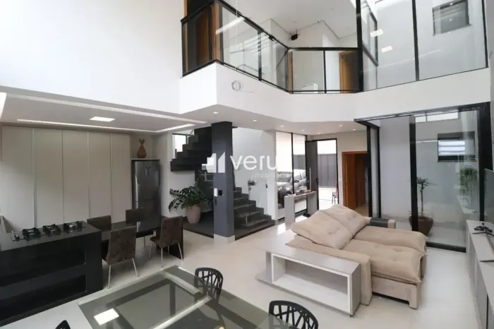 Casa para aluguel, 4 quartos, 3 suítes, 4 vagas, MINAS GERAIS - Uberlândia/MG