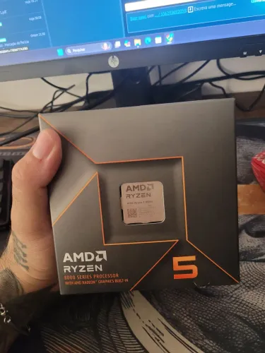 KIT UPGRADE (RYZEN 5 8500G + PLACA MÃE A620AM -PLUS WIFI)