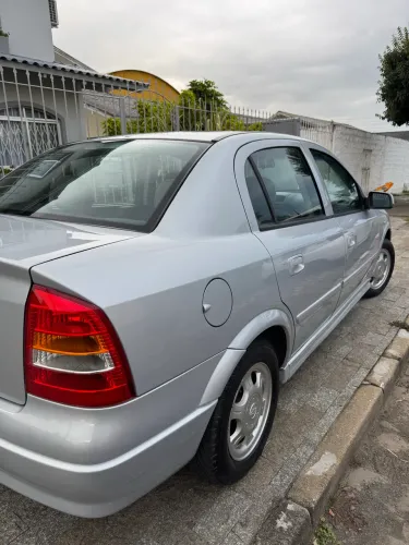 Chevrolet Astra GL Milenium 1.8 MPFI 4P 2001