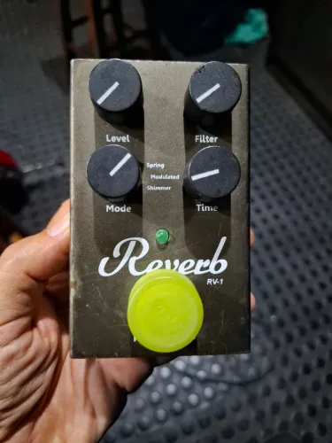 Pedal Reverb Fuhrman RV-1 com Mod e Shimmer 