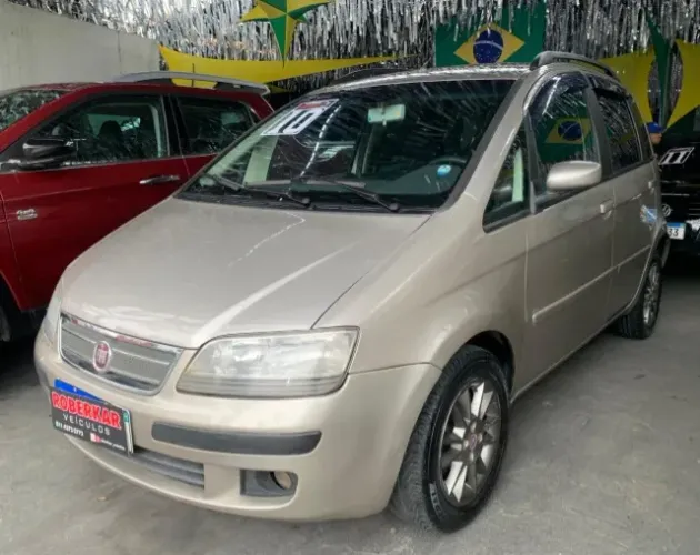 Fiat Idea ELX 1.4 MPI Fire Flex 8V 5P 2010