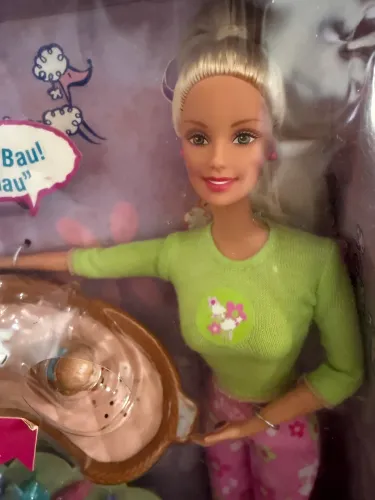 Barbie Protetora dos Animais com caixa