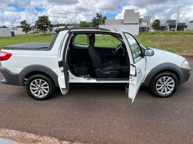 Fiat Strada Working 1.4 MPI Fire Flex 8V CD 2015