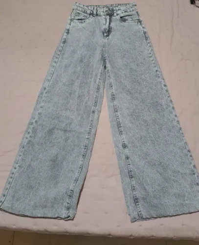 Calça jeans CEA 34 cinza semi nova