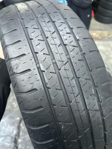 Pneu 195/60/16 continental Cross seminovo por 200$ peça única
