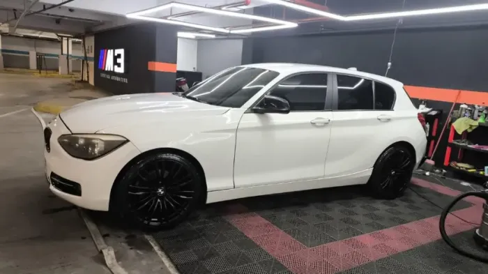 BMW 118IA / Urban/sport 1.6 TB 16V 170cv 5P 2013