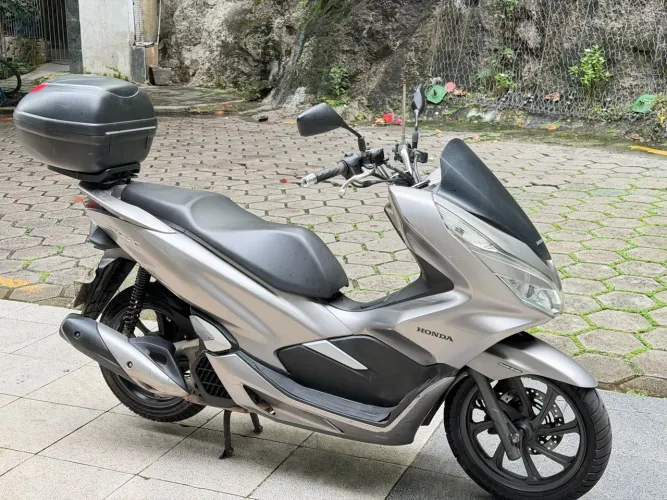 HONDA PCX 150 ANO 2019 ÚNICO DONO. 
