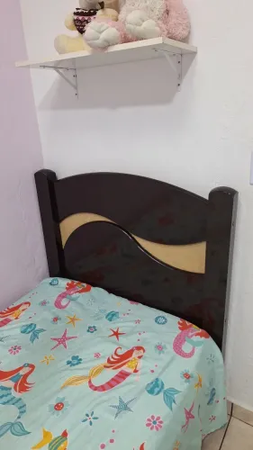 Cama de solteiro 