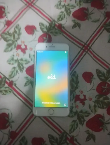 iPhone 8 64 GB em perfeito estado.