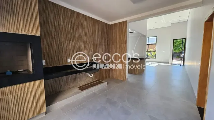 Casa em condomínio à venda, 3 quartos, 3 suítes, 2 vagas, Estância dos Ipês - UBERABA/MG