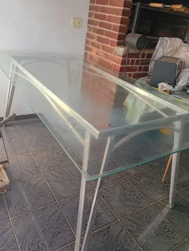 Mesa de aluminio retangular