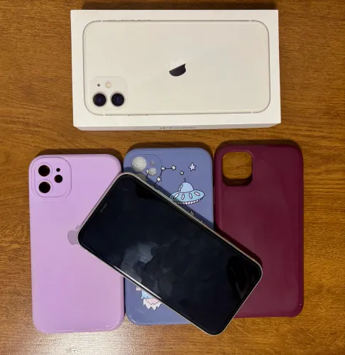 iPhone 11 - 128gb