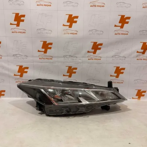 Farol Dianteiro Direito Nissan Kicks 2022 A 2024 Recuperado (Usado) - 11134