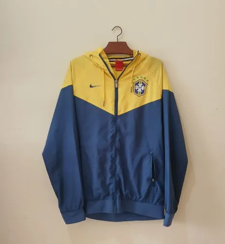 Corta Vento Nike Seleção Brasileira 2021 2022 Amarela e Azul