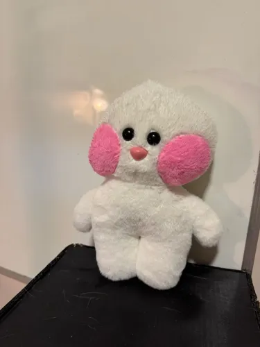 Pelúcia pintinho lalafanfan branco