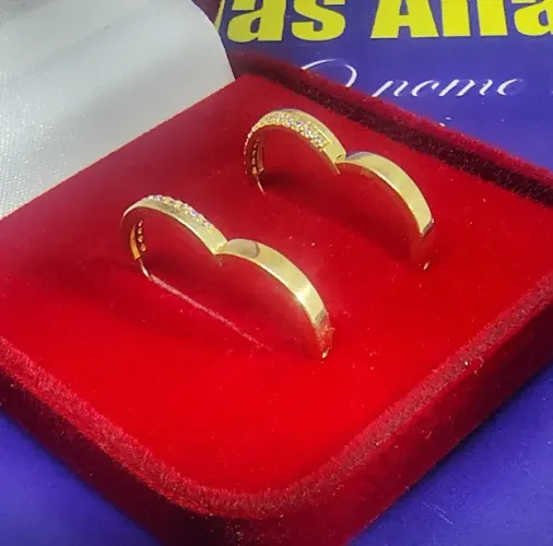 Brincos Argola Diamantes Ouro 18 Kilates Peso 2.04 Gramas 19 x 2 mm