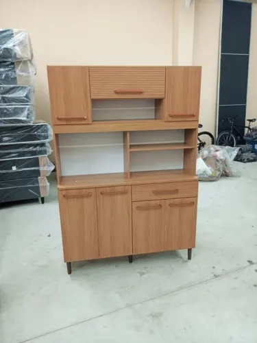Armario de Cozinha Icarai 100% em MDF 7 portas e 1 gaveta Tuboarte Amêndoa Rippas Amêndoa