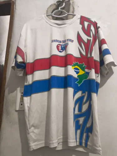 Camisa TUF das antigas