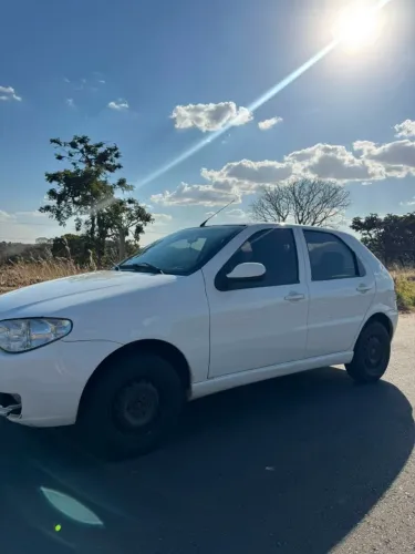 Fiat Palio Celebration 1.0 Fire Flex 8V 4P 2015