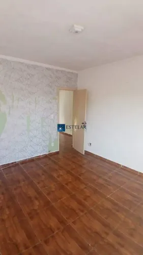 CASA EM VILA PARA LOCAÇÃO NO MOGI MODERNO.