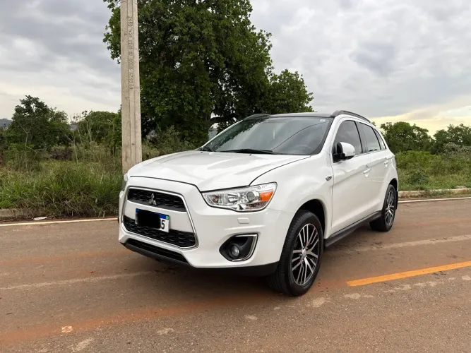 Mitsubishi ASX 2.0 16V 4X4 160cv Aut. 2014