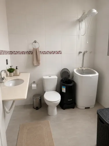 Alugo casa com mobilia